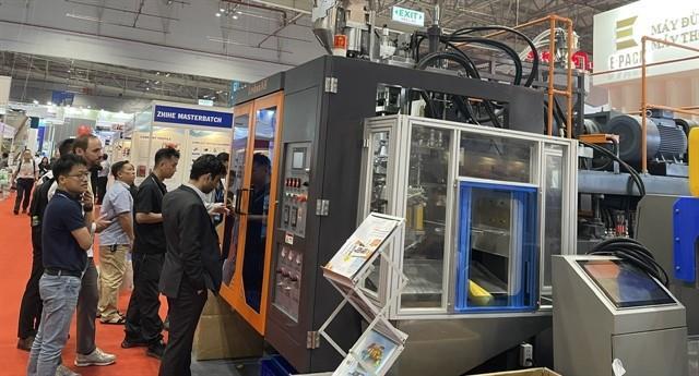 International Plastics  Rubber Industry Exhibition begins