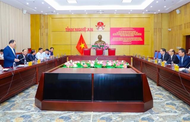 Chinese firm pours 450 mln in Việt Nams solar panel production project