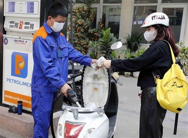 Wholesale petroleum firms deciding their selling prices may cause unfair competition