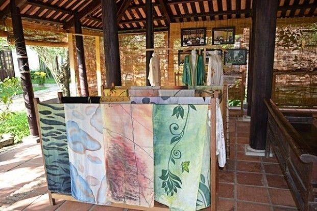 Making business from folk culture