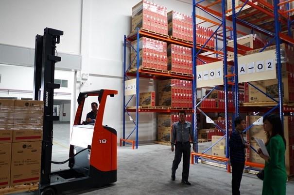 Chance for domestic players to gain bigger slice of the logistics market