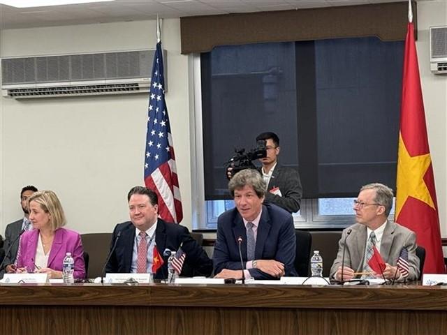 First Vietnam-US Economic Dialogue held