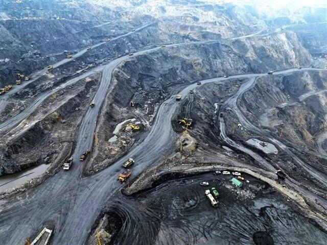 Coal industry revenue reaches 4 billion in seven months