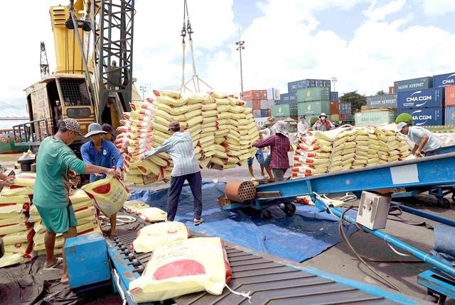 Việt Nam likely earn 5b from rice exports this year